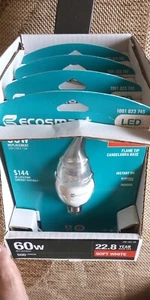 Ecosmart 60w Watt Led Medium Base Soft White Flame Tip Candelabra Base 4 LOT - Picture 1 of 3