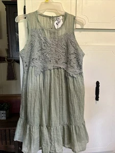 NWT Umgee Boho Sleeveless Crochet Lined Skirt Dress With Ruffle Hem Size -S - Picture 1 of 9
