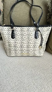 BRAHMIN Cream And Black LEATHER SATCHEL Tote Bag PURSE - Picture 1 of 14
