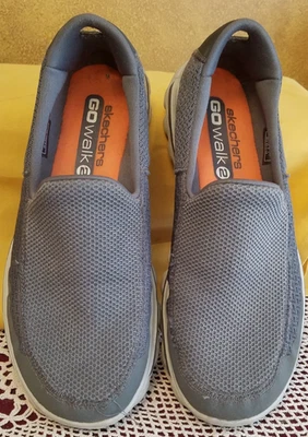 SKECHERS "Go Walk 2" Slip On Athletic Sneakers Shoes Gray Size 8 - Image 1 of 4