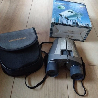 Vanguard ZP-103025 Compact Lightweight Binoculars with Case Used - image 1 of 4