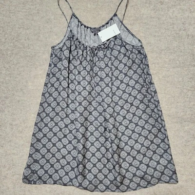 Nova com etiquetas - Túnica Boho Feminina Vince Pequena Sem Mangas Estampa Geométrica - Imagem 1 de 4