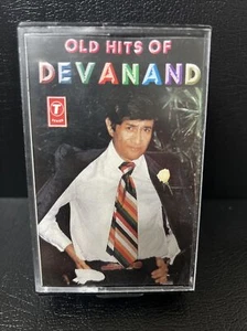 OLD HITS OF DEV ANAND - Hindi Cassette RARE ALBUM - VIPIN, VANDANA, SANU, PRASUN - Picture 1 of 5