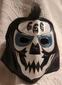 Auténtica máscara de lucha libre Halloween 666 blanca y negra con cordones espuma cómoda - Imagen 1 de 6
