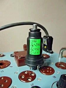 RF Pentode 6J7 6J7 (GT), EF36, EF37A, Z63, 1620, 700 with a short characteristic - Picture 1 of 10