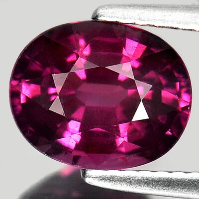 Purple Pink Rhodolite Garnet 3.20 Ct VVS Oval 9.5 x 7.7 Mm. Natural Gem Unheated - Image 1 of 4