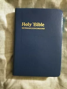 Holy Bible Dictionary Concordance KJV Red Letter Edition Collins World 1975 Vtg - Picture 1 of 7