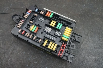 Rear Body Cabin Fuse Box Block Relay Junction 61149389070 OEM BMW M235i F22 2016 - Image 1 of 3