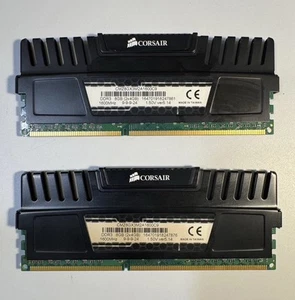Corsair Vengeance 16GB (2 x4GB) DDR3 (PC3-12800) Memory RAM (CMZ8GX3M2A1600C9) - Picture 1 of 3