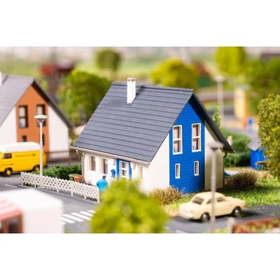 Maison individuelle, bleu - Faller 232146 - N 1/160 - Photo 1/4