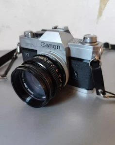Canon Spiegelreflexkamera FT QL mit FL 1,8 50mm - Bild 1 von 6