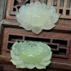 1PCS Natural Jade jade Lotus Carved Lucky Rope Pendant Souvenir Easter Calming