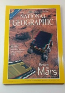 AUG 1998 NATIONAL GEOGRAPHIC SOCIETY / RETURN TO MARS / NEW YORK'S CHINATOWN - Imagen 1 de 6