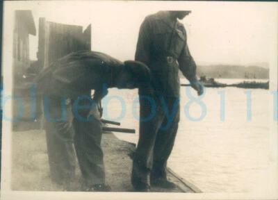 1946 Japan Kure RE MQMS Johnnie Hill & other Orig Photo by British Soldier - Image 1 of 2