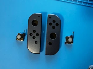 Nintendo Switch Joy-Con Prototype Shells and Joysticks rare not for resale nfr - Afbeelding 1 van 3