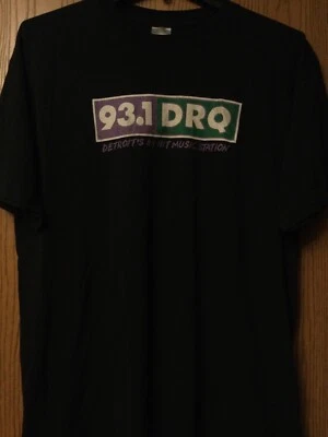 WDRQ - 93.1 DRQ - Detroit’s #1 Hit Music Station - Negro/XL/Agujeros en la parte delantera media Foto 1 de 4