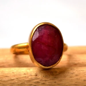 Genuine Raw Ruby Gemstone Silver 18K Yellow Gold Plated Birthstone Ring Size 7 - Picture 1 of 5
