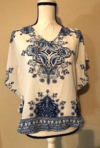 Roz & Ali Women’s Size PXS Blue Paisley Top, Ruched Sides, V-Neck, (Q) - Picture 1 of 4