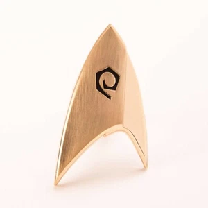 Star Trek Discovery réplique 1/1 Starfleet badge operations division Qmx - Picture 1 of 3