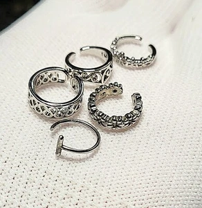 NEW- 5 Pcs Adjustable Non-Piercing Stainless Steel  Ear Cuffs +FREE GIFT - Picture 1 of 6