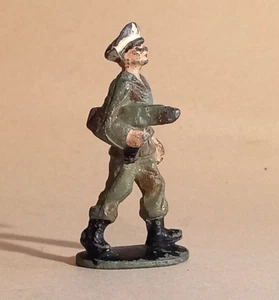 FIGURINE QUIRALU - COMMANDO MARINE AVEC PM - Imagen 1 de 3