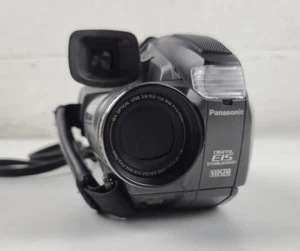 Panasonic PV-L680D Palmcorder Digital VHS-C 150x 18x Untested Comes W/Charger - Picture 1 of 15