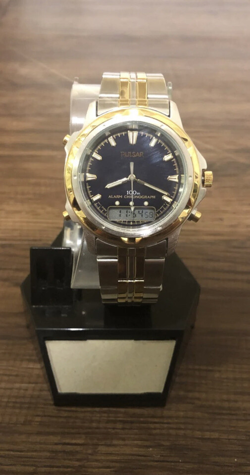 【希少】SEIKO　Pulsar　ビンテージダイバー ヴィンテージ時計屋スタッフが本気で選んだセイコーダイバーズ4