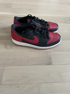 Size 11 - Jordan 1 Retro Low OG Bred 2015 - Picture 1 of 5