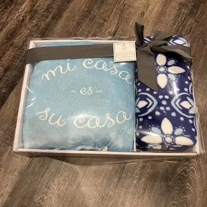 New In Box throw blanket and pillow set “Mi Casa es Su Casa” - Picture 1 of 7