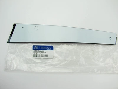 NUEVO OEM Marco de puerta trasera derecha adorno moldura moldura para 12-15 Azera 832603V000GU Foto 1 de 3