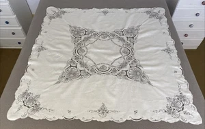 Vintage Cream Grey Floral Embroidered Pure Linen Lace Square Tablecloth 125cm - Picture 1 of 17