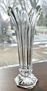 Mikasa Florita Footed Bud Flowers Fluted Vase WX237/623 Clear - Picture 1 of 5