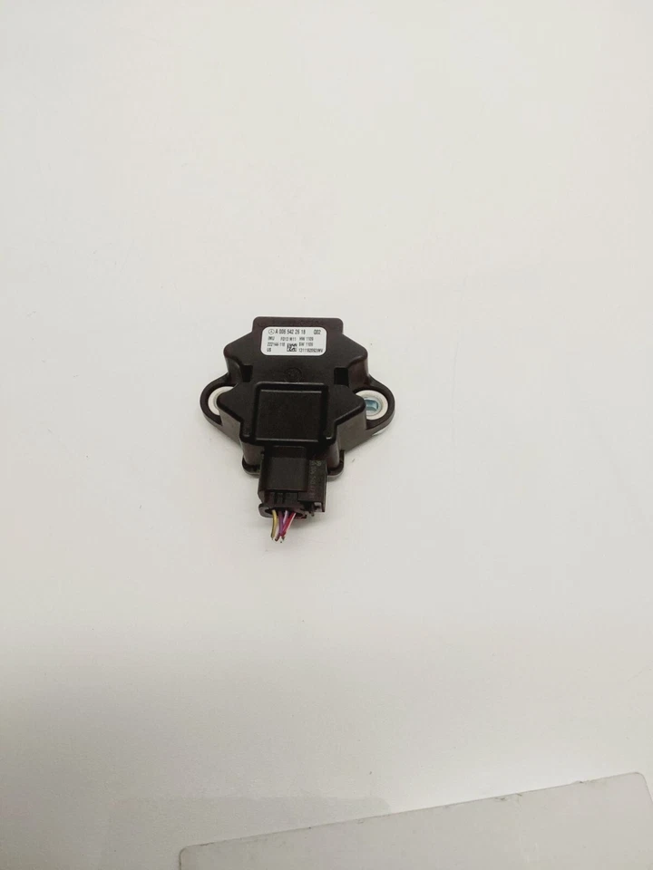 2014 MERCEDES BENZ GL 450 YAW RATE SENSOR OEM A0065422618 / 0065422618 - Image 1 of 4