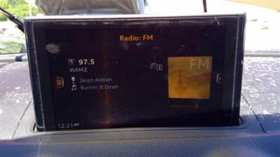 Used Infotainment Display fits: 2017 Audi A3 display screen color screen Grade A - Image 1 of 4