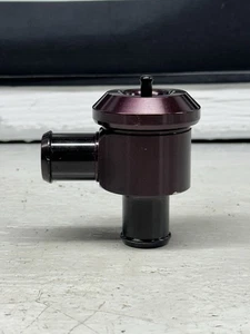 2001 audi b5 s4 maroon diverter valve - Bild 1 von 7