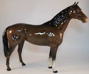 Beswick 12" Large Hunter Brown Stallion Model 1734 c1970's 2nd Version Excellent - Picture 1 of 10