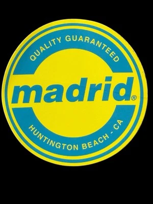 Pegatina Madrid Skateboards Calidad Garantizada Huntington Beach, CA Foto 1 de 3