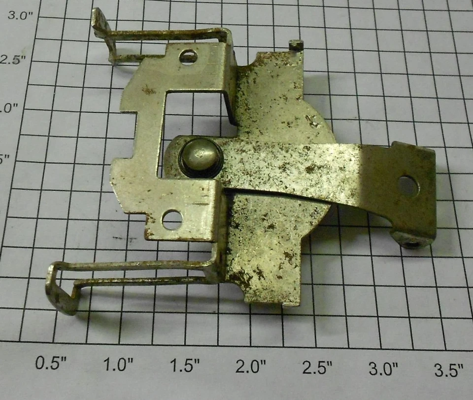 Lionel 1120-9 Front Truck Assembly without Wheels - Image 1 of 1