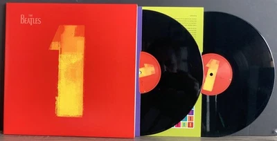 THE BEATLES - 1 (ONE) COMP 2LP 2000 APPLE RECORDS EX/NM W POSTERS - Image 1 of 3