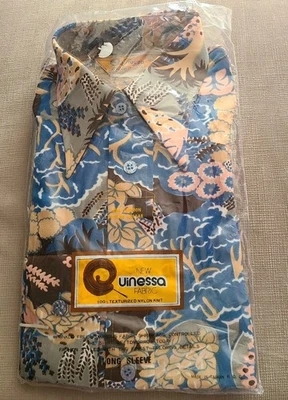 New VINTAGE 70s  NYLON Knit SHIRT Uinessa LARGE Button Down Long Sleeve mens - Image 1 of 4
