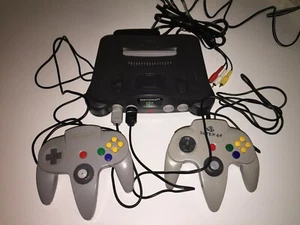 Nintendo 64 N64 Charcoal Gray game Console +2 controller tested working - Picture 1 of 9