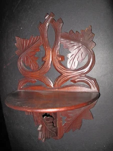 Vintage Wood Carved Scroll Cut Leaves Folding Wall Shelf - Picture 1 of 8