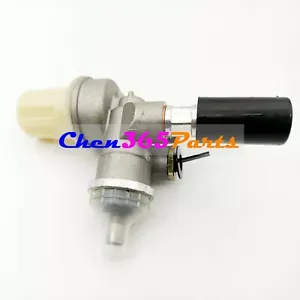 Fuel Supply Pump 04233878 for Deutz 914 Engine TCD914 BFL914 FL914 - Picture 1 of 2