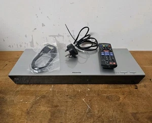 Panasonic DMP-BDT330 3D Blu-ray / DVD Player Silver with Remote & HDMI Works - Picture 1 of 24