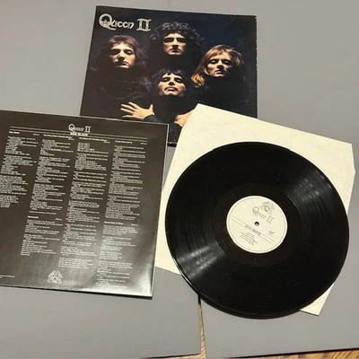 Queen II 2 Metal Rock 2015 Record Vinyl 33 RPM Album 12" 1974 Gatefold Cover Foto 1 de 4