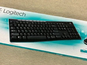 Logitech MK270 Wireless Keyboard And Mouse Combo - Picture 1 of 5