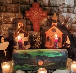 Caja Dybbuk embrujada — Buque de la hermana atada - Imagen 1 de 11