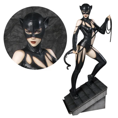 DC Batman Catwoman Luis Royo Figura Fantasía Galería Ffg Estatua YAMATO Sideshow Foto 1 de 4