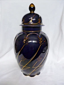 Ilmenau Graf von Hennerberg Vase Deckelvase kobalt blau Goldmalerei - Bild 1 von 12