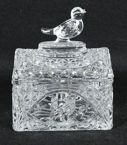 Hofbauer Byrdes Crystal Trinket Box 4 3/4" Tall 4" by 2 3/4" At Base - Picture 1 of 4